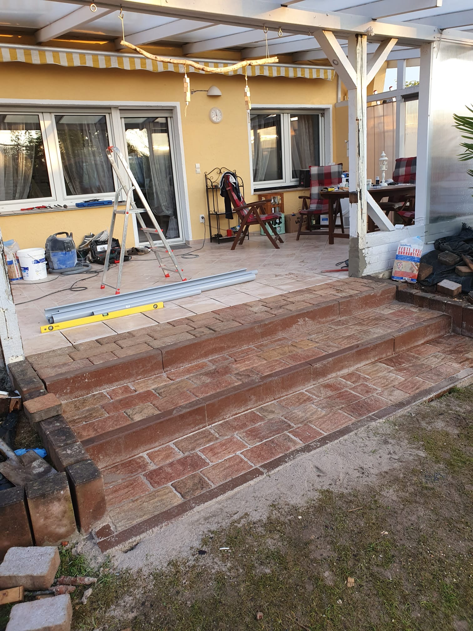 Terrassenarbeiten Treppenanbau 3
